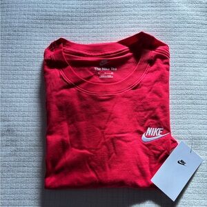 The Nike Sportswear Club T-Shirt